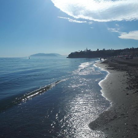 Studio 2 Sea Front Ринкон-де-ла-Викториа Экстерьер фото